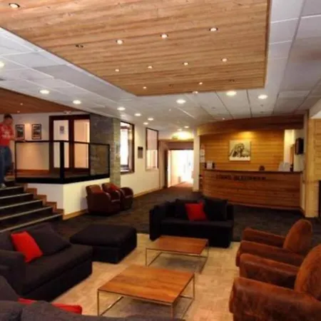 Large Premium Alpine For 4 To 8 People