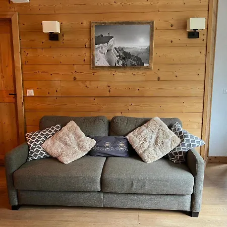 Large Premium Alpine For 4 To 8 People
